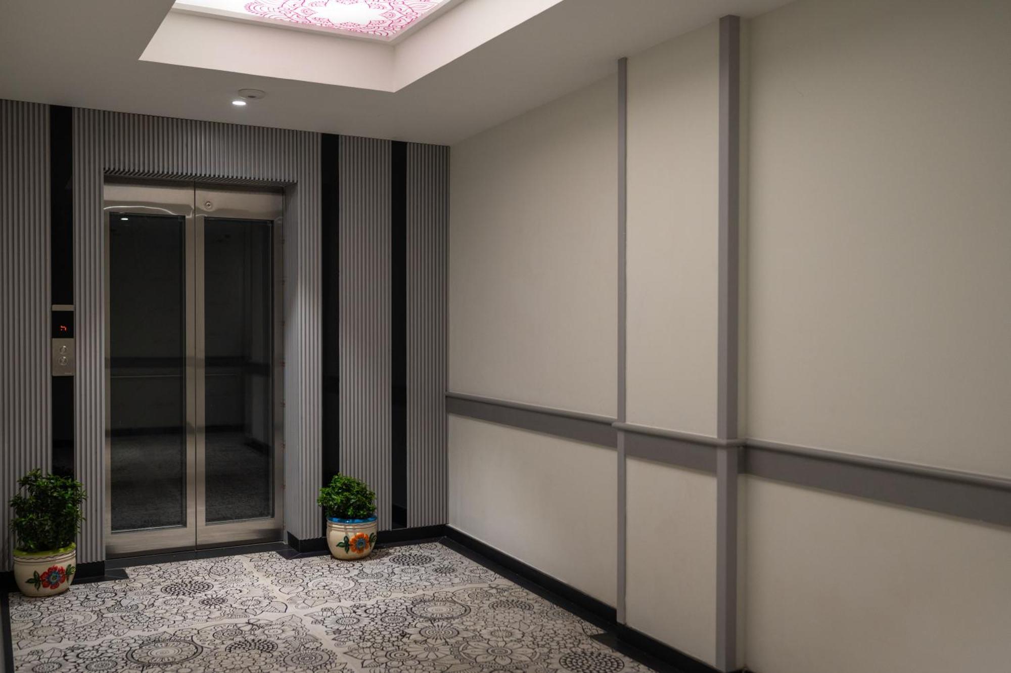 Zibe Luxe Kakinada By Grt Hotels 외부 사진