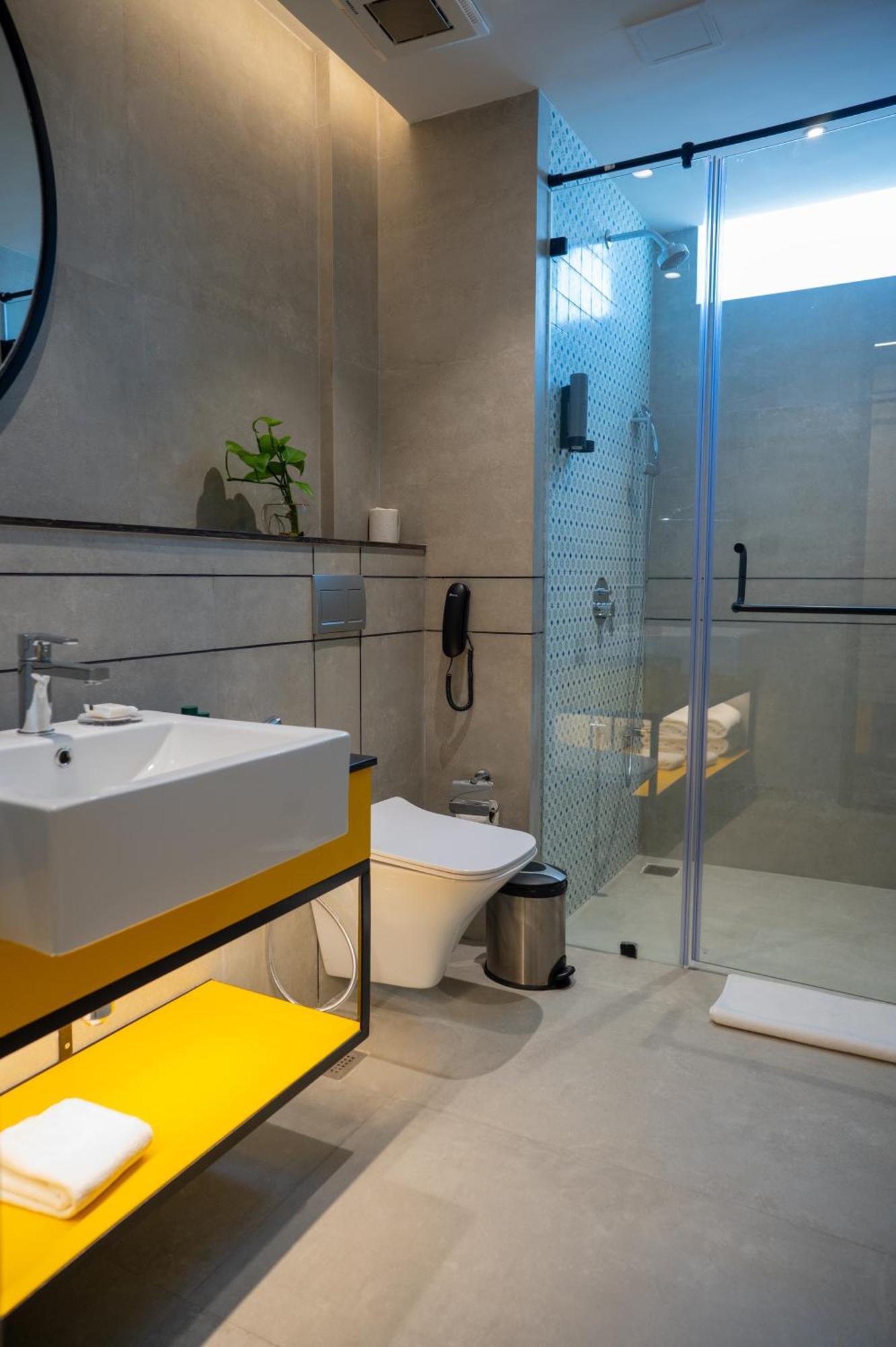 Zibe Luxe Kakinada By Grt Hotels 외부 사진